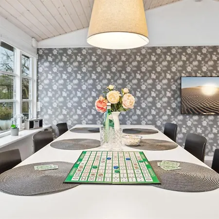 בית נופש Mahalia - 300m From The Sea By Interhome *