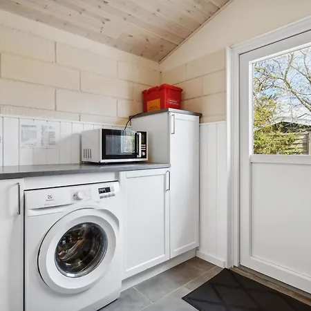 Mahalia - 300m From The Sea By Interhome בית נופש