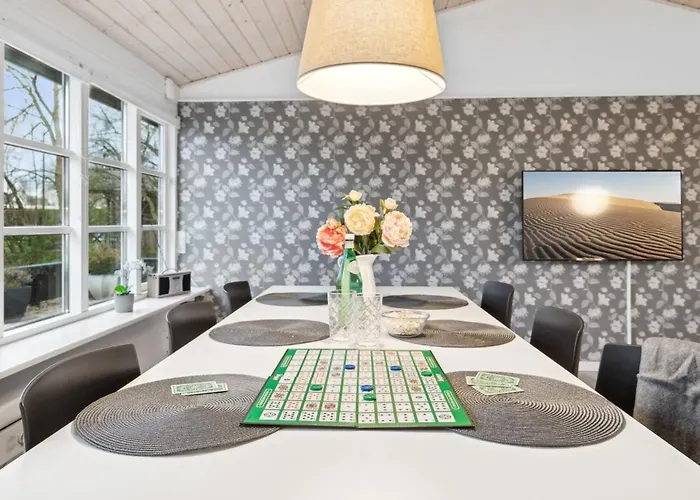 Prázdninový dům Mahalia - 300m From The Sea By Interhome *