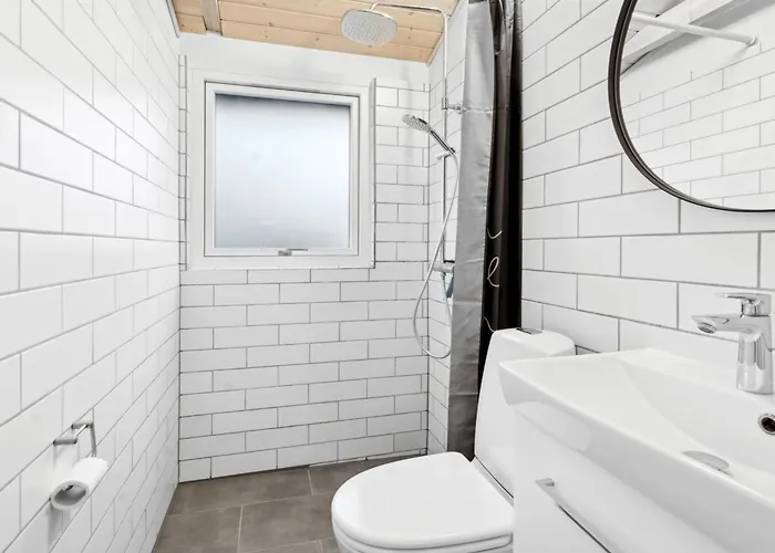 Mahalia - 300m From The Sea By Interhome